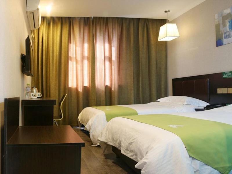 Greentree Wulumuqi Airport Hotel Ürümcsi Kültér fotó