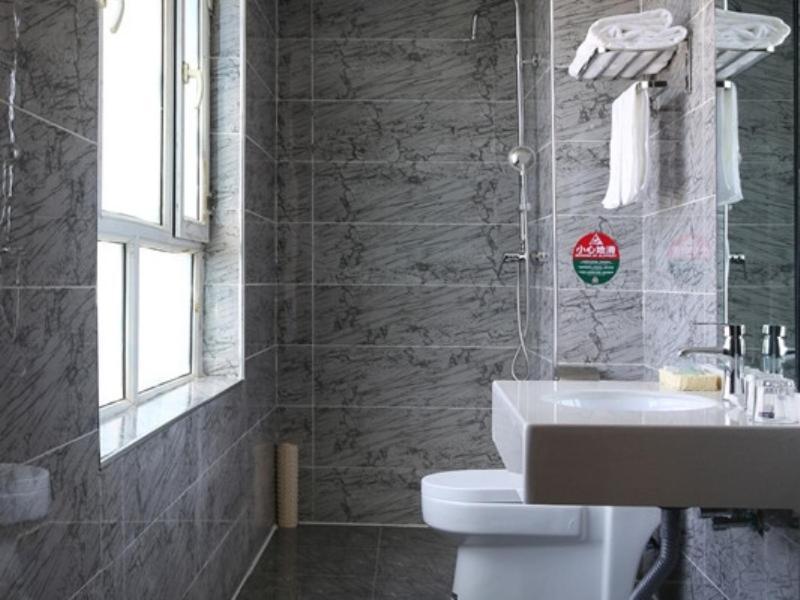 Greentree Wulumuqi Airport Hotel Ürümcsi Kültér fotó