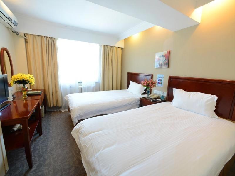 Greentree Wulumuqi Airport Hotel Ürümcsi Kültér fotó