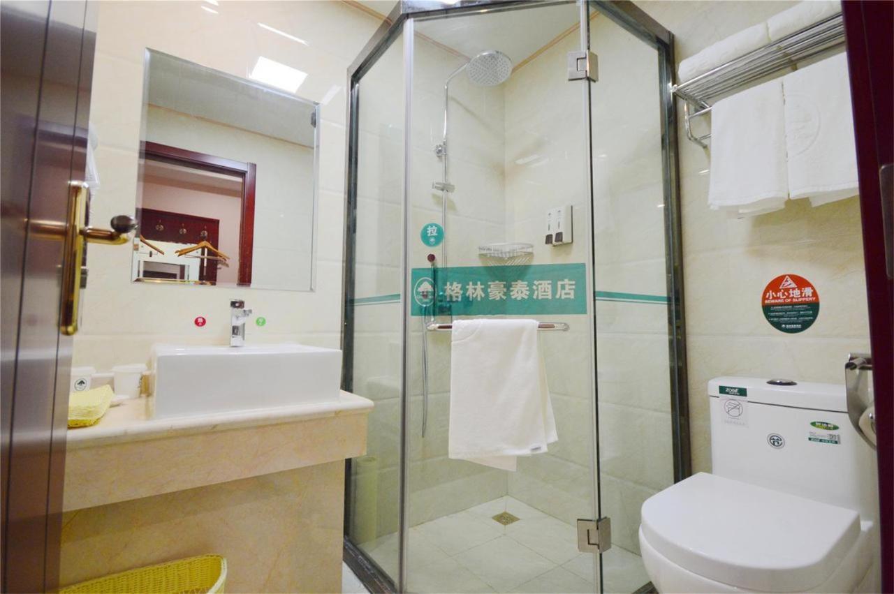 Greentree Wulumuqi Airport Hotel Ürümcsi Kültér fotó